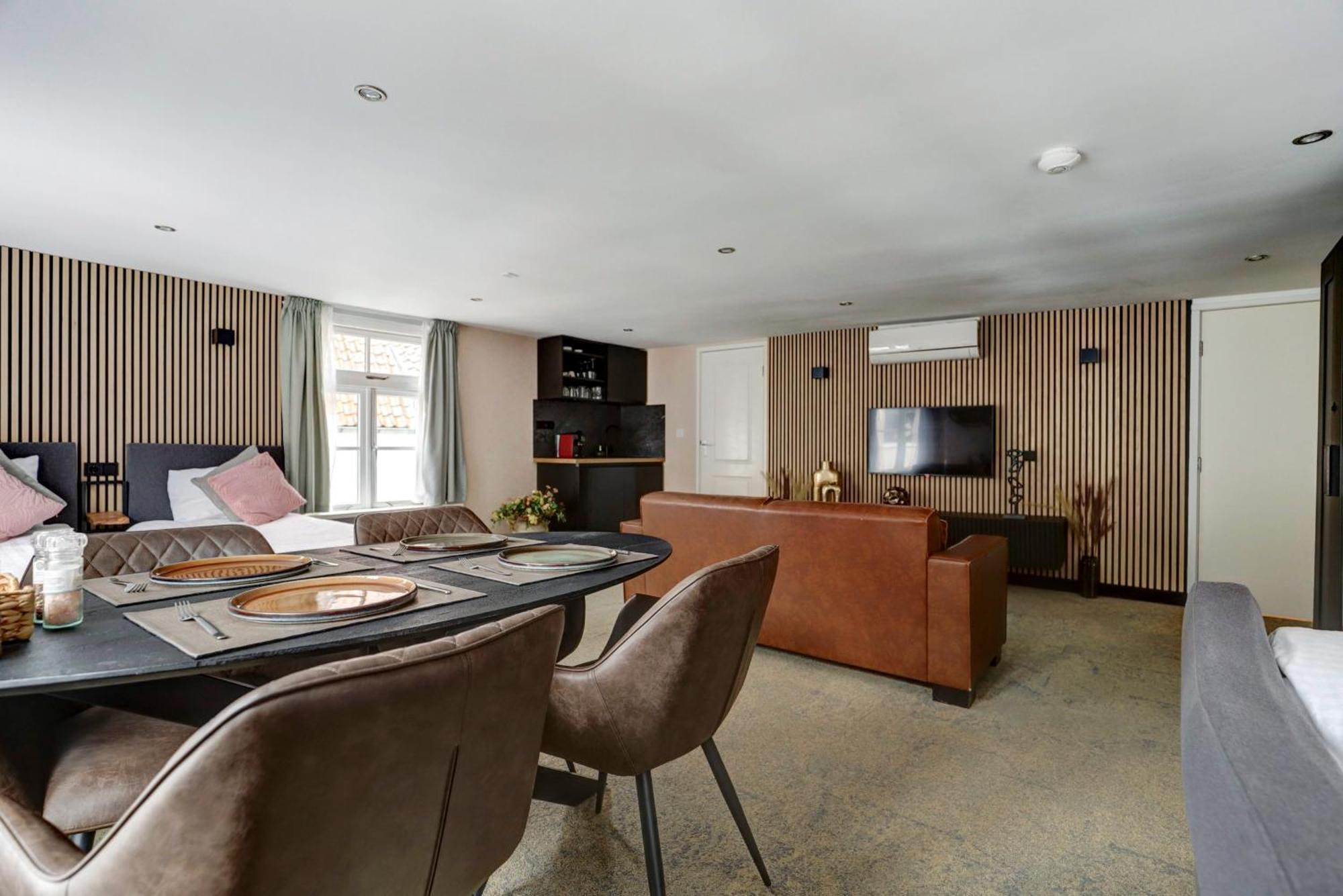 Hotel Buren Buren  Zewnętrze zdjęcie