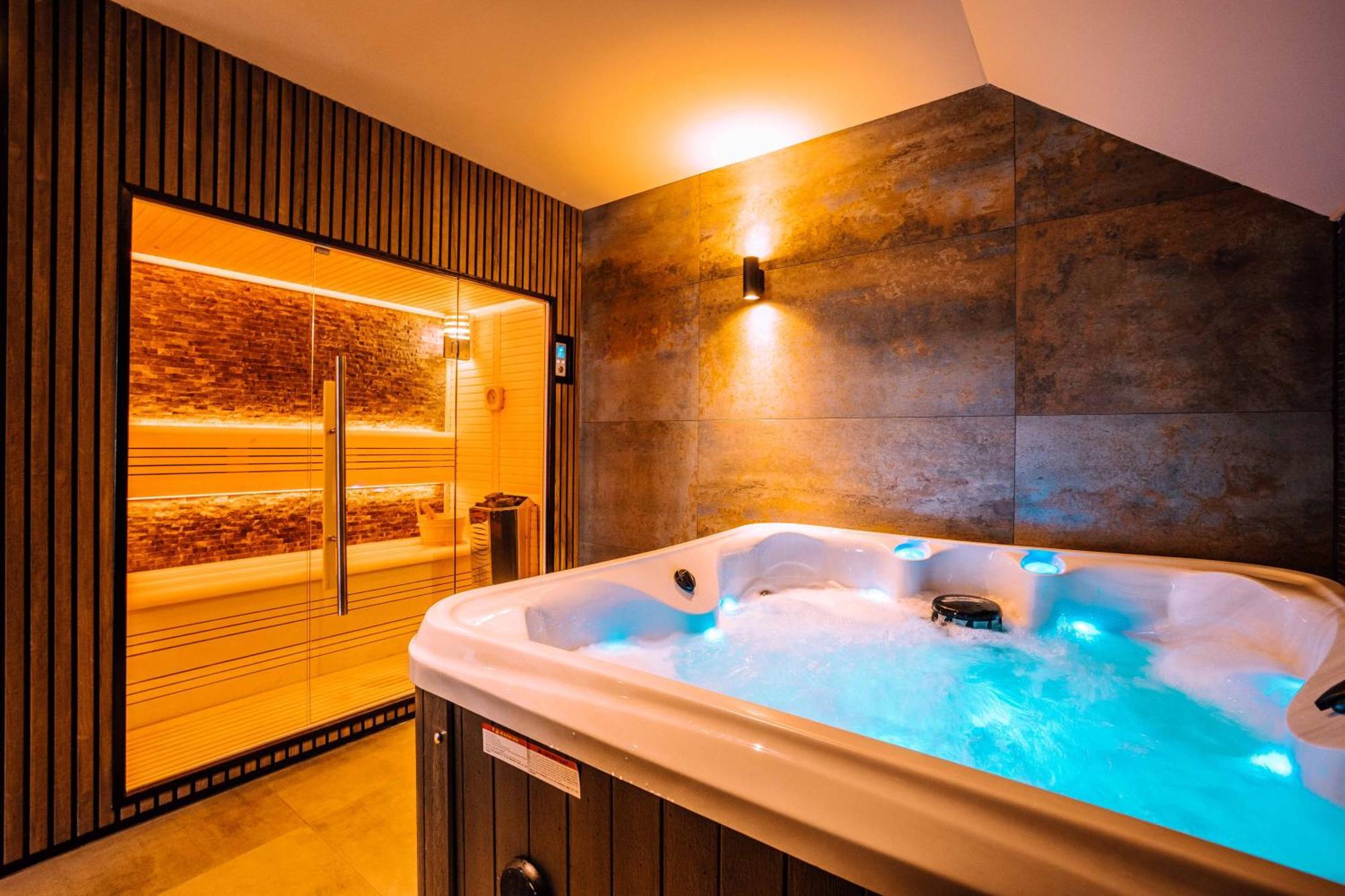 Hotel Buren Buren  Zewnętrze zdjęcie